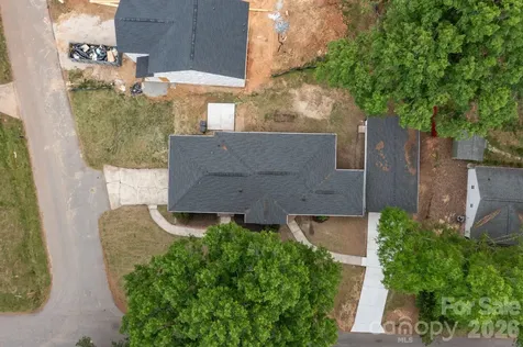 6109 Cora Street Charlotte NC 28216