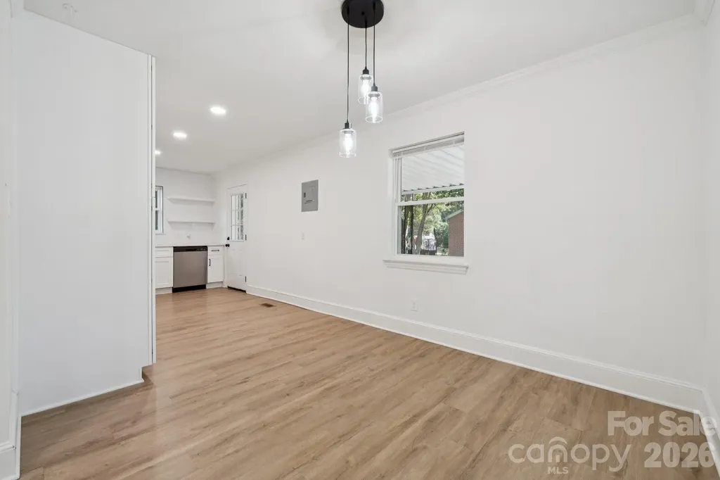 5423 Lantana Avenue Charlotte NC 28212