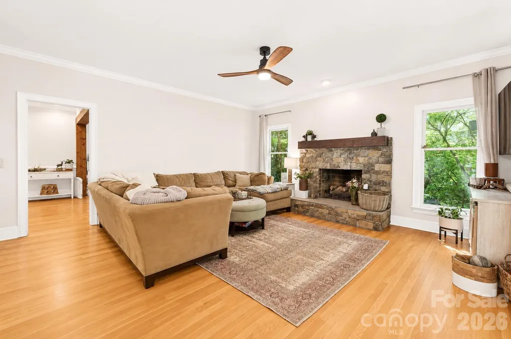 1819 Kilmonack Lane Charlotte NC 28270