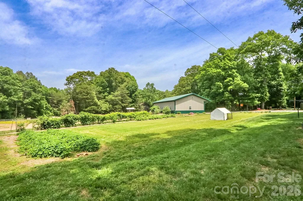 4844 Saint Paul Church Road Hamptonville NC 27020