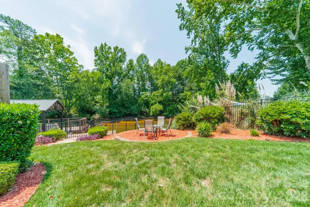 19533 Bustle Road Cornelius NC 28037