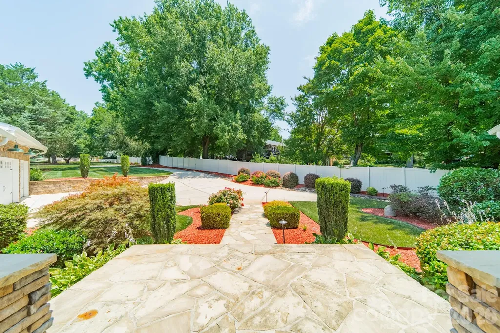 19533 Bustle Road Cornelius NC 28037