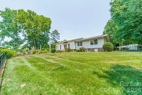 19533 Bustle Road Cornelius NC 28037