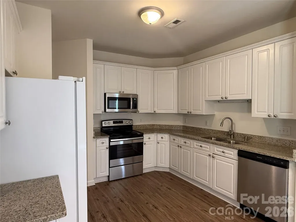 10411 Hellebore Road Charlotte NC 28213