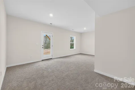 175 Creekwalk Lane Waynesville NC 28785
