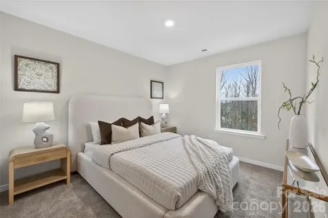 175 Creekwalk Lane Waynesville NC 28785