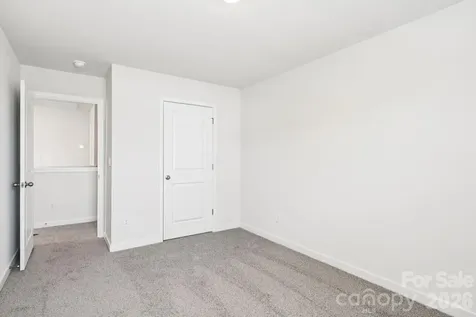 39 Katherine Emilie Drive Hendersonville NC 28792