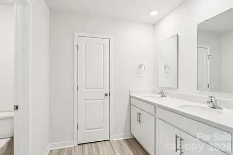 39 Katherine Emilie Drive Hendersonville NC 28792