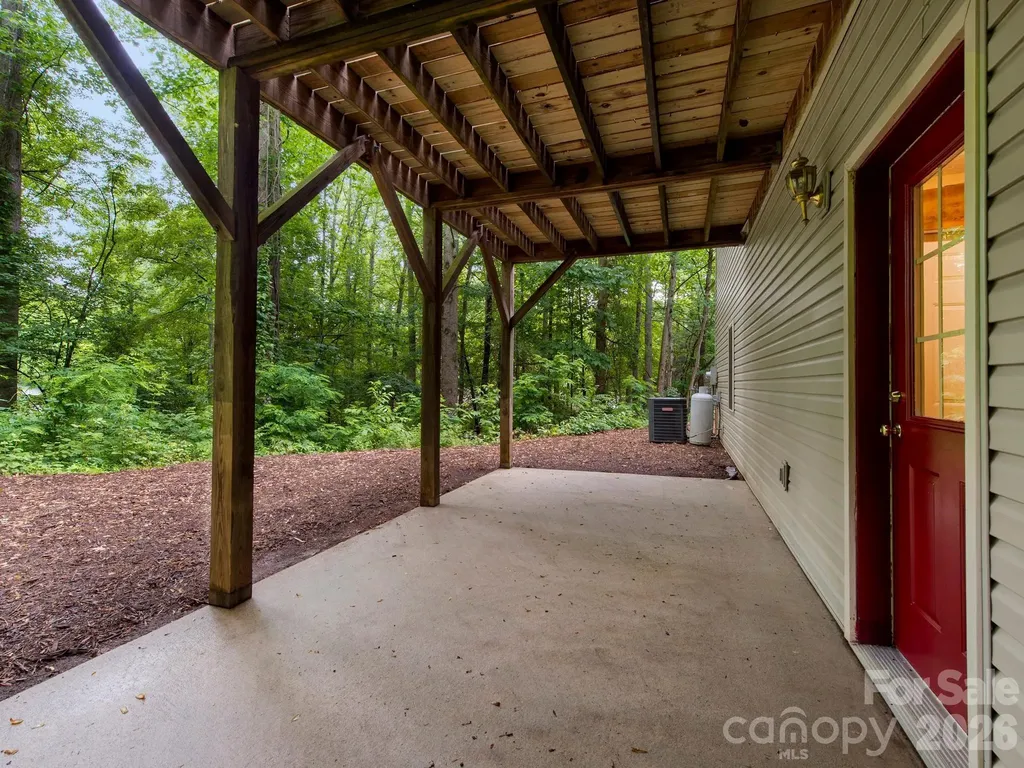 37 Leatherwood Drive Candler NC 28715