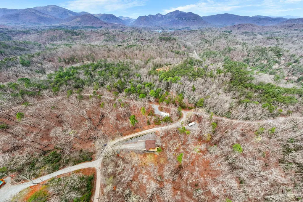 344 Wolf Trail Lake Lure NC 28746