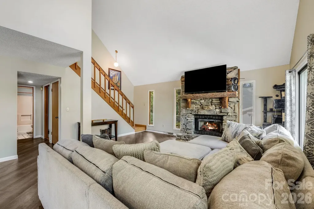 823 Fanning Bridge Road Fletcher NC 28732