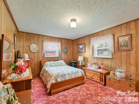 7530 Nc 208 Highway Marshall NC 28753