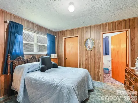 7530 Nc 208 Highway Marshall NC 28753
