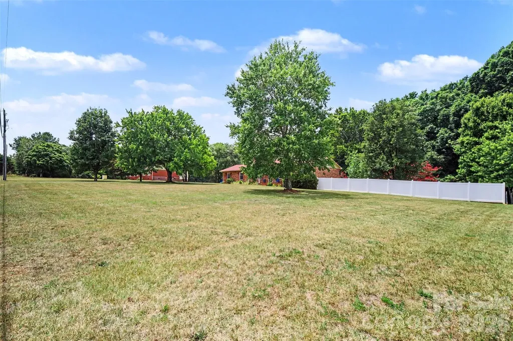 888 Sunbeam Drive Lincolnton NC 28092
