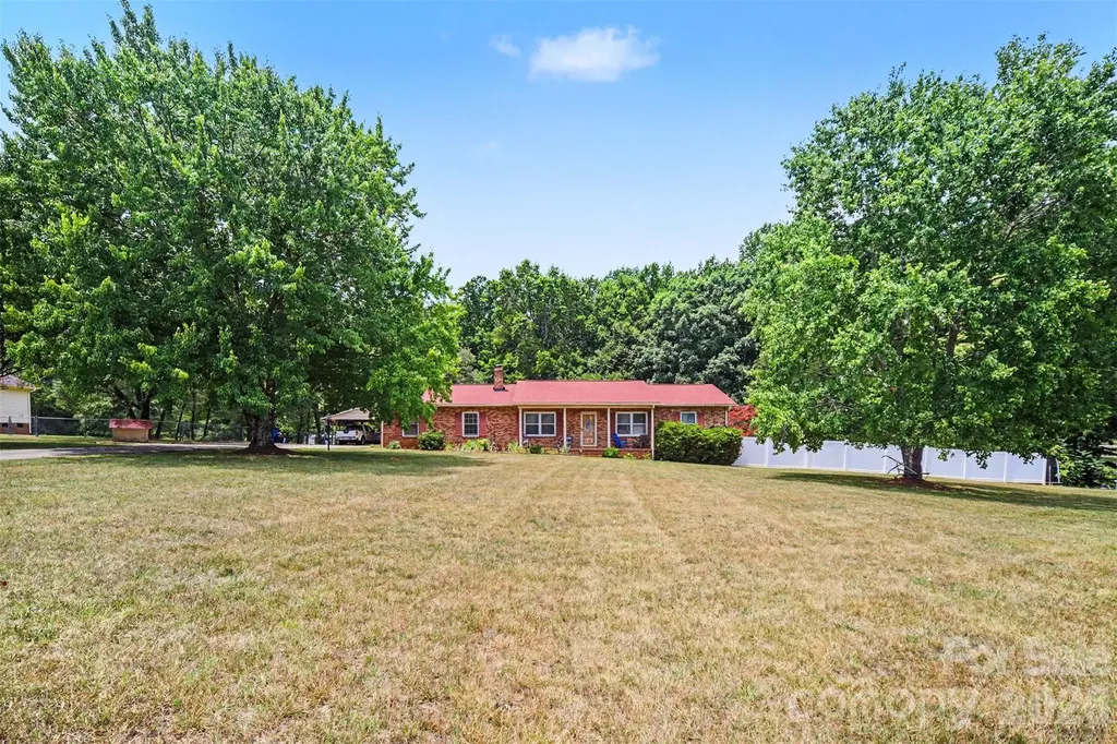 888 Sunbeam Drive Lincolnton NC 28092