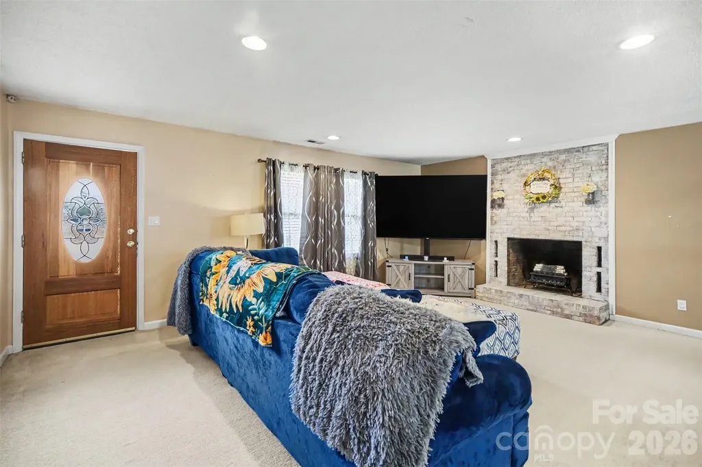 888 Sunbeam Drive Lincolnton NC 28092
