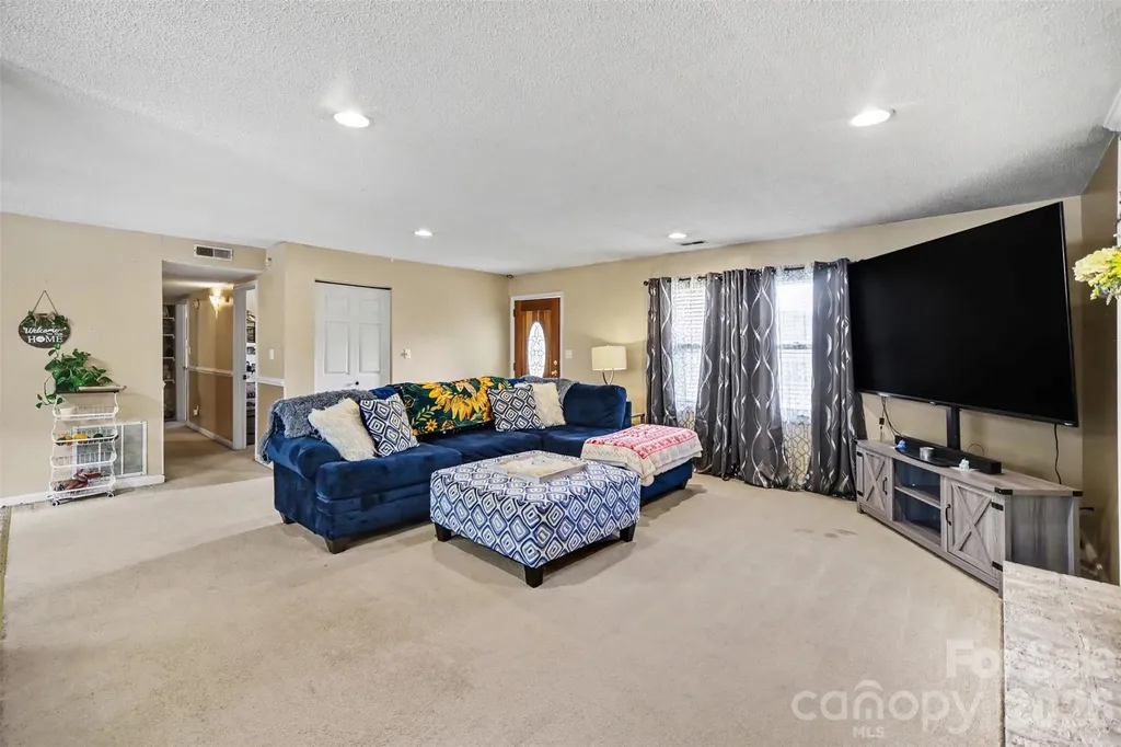 888 Sunbeam Drive Lincolnton NC 28092