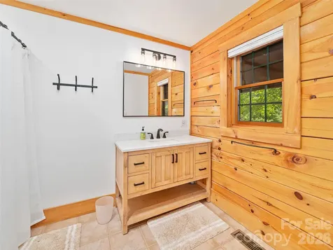 115 Sutton Ridge Road Burnsville NC 28714
