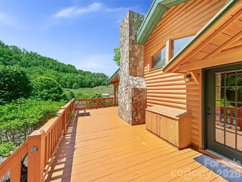 115 Sutton Ridge Road Burnsville NC 28714
