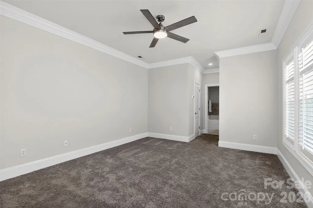 439 Ohenry Avenue Davidson NC 28036