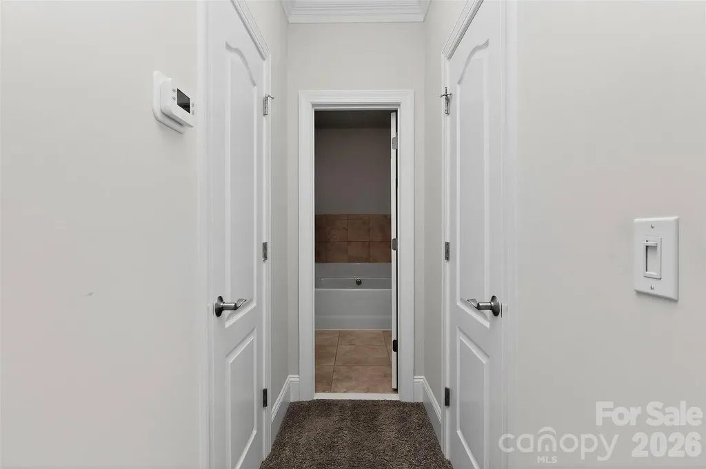 439 Ohenry Avenue Davidson NC 28036