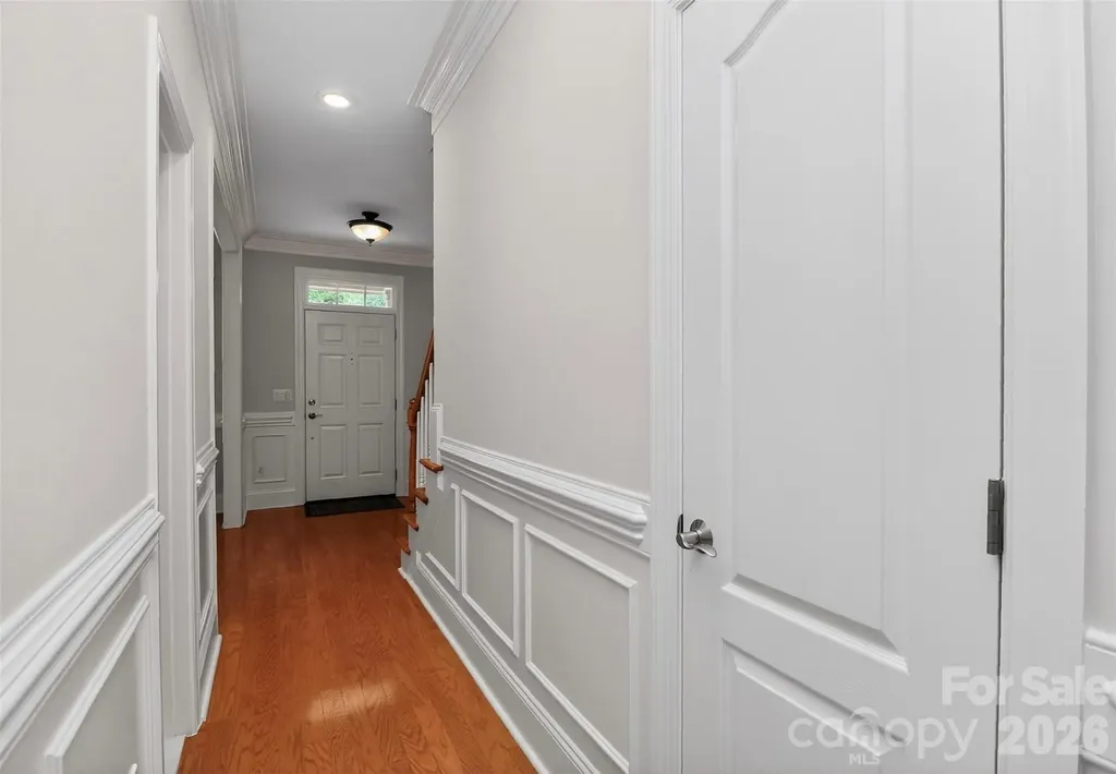 439 Ohenry Avenue Davidson NC 28036