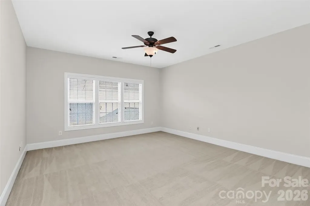 439 Ohenry Avenue Davidson NC 28036