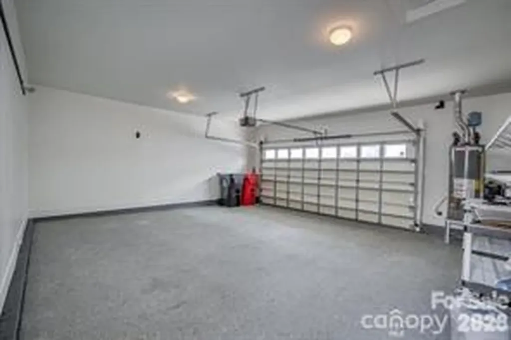 439 Ohenry Avenue Davidson NC 28036