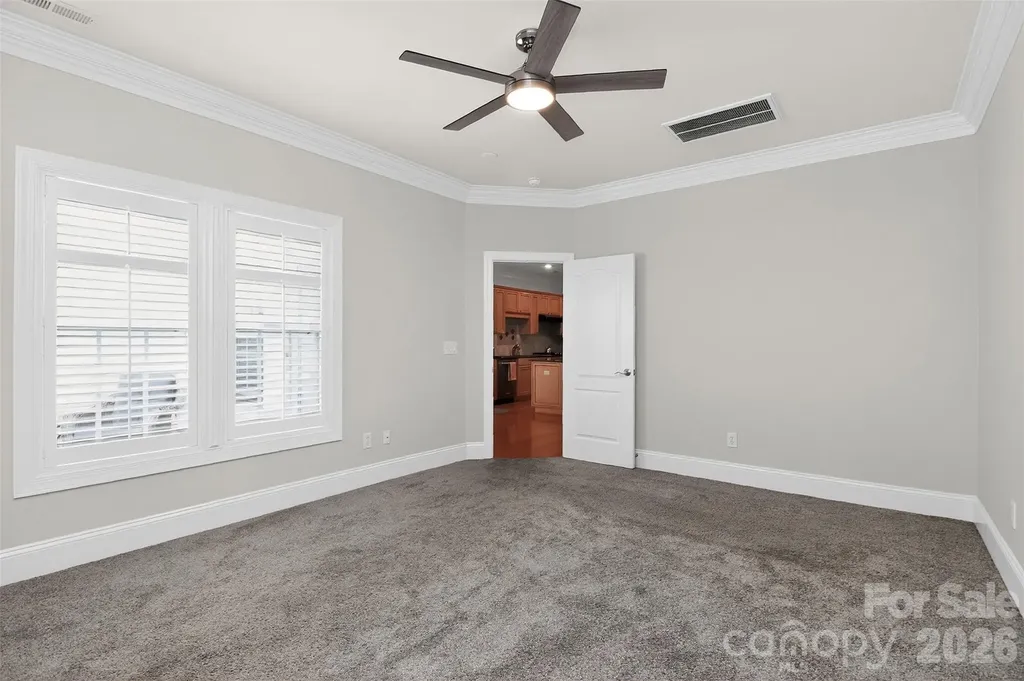 439 Ohenry Avenue Davidson NC 28036
