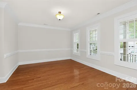 439 Ohenry Avenue Davidson NC 28036