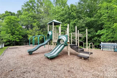439 Ohenry Avenue Davidson NC 28036