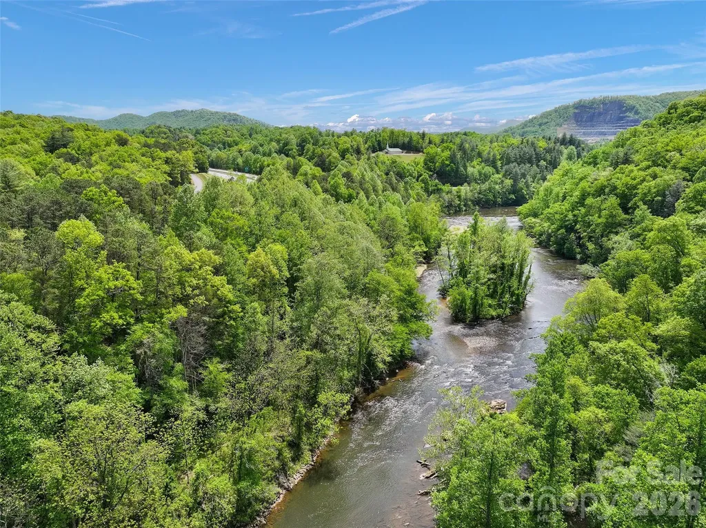 788 Cowee Tunnel Road Sylva NC 28779