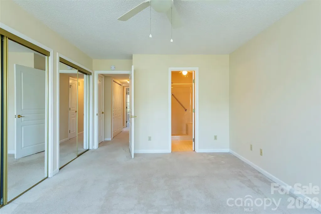 4805 Breakers Lane Asheville NC 28806
