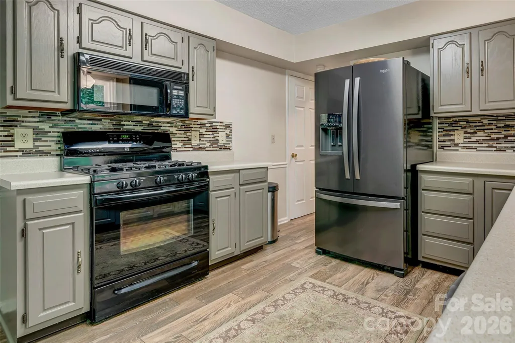 18 Tarragon Place Flat Rock NC 28731