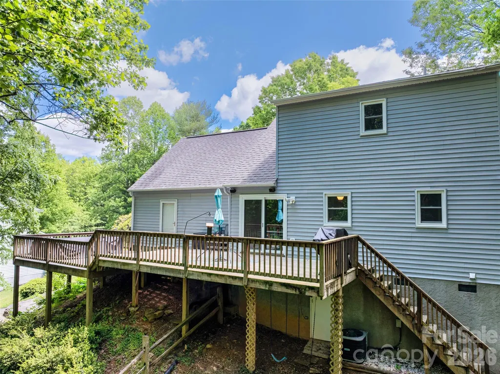 18 Tarragon Place Flat Rock NC 28731