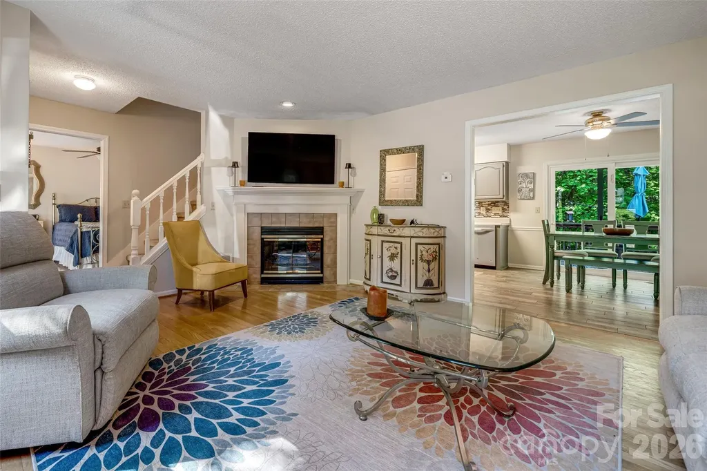 18 Tarragon Place Flat Rock NC 28731