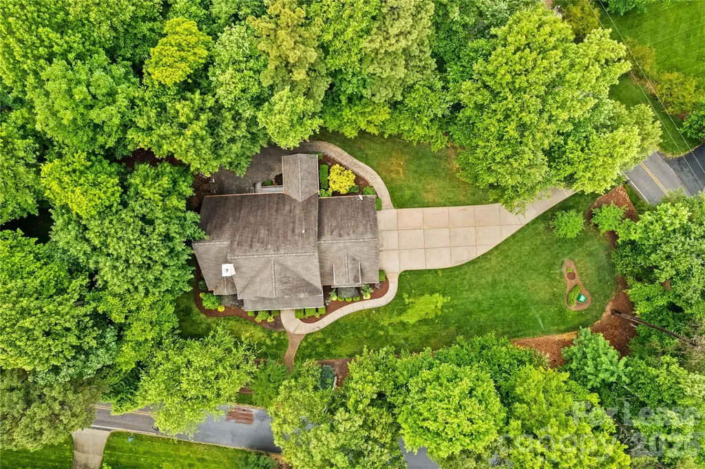 8994 Azalea Road Sherrills Ford NC 28673
