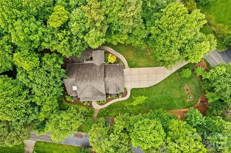 8994 Azalea Road Sherrills Ford NC 28673