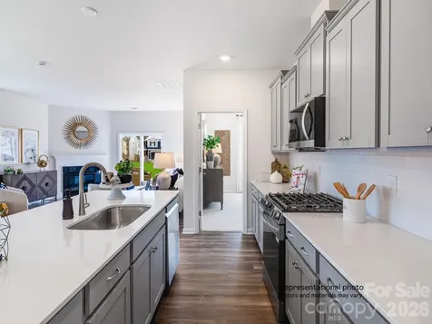 1010 Widgeon Way Belmont NC 28012