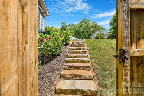 157 Estelle Park Drive Asheville NC 28806
