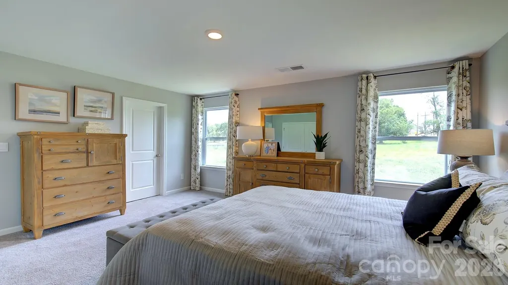 33 Ridgehaven Drive Waynesville NC 28786