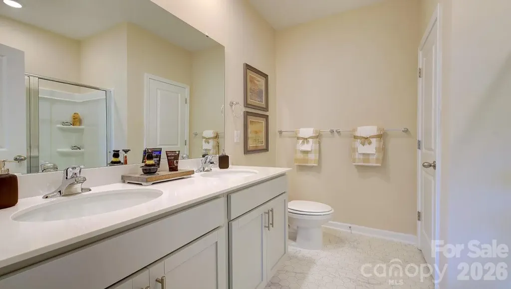 33 Ridgehaven Drive Waynesville NC 28786