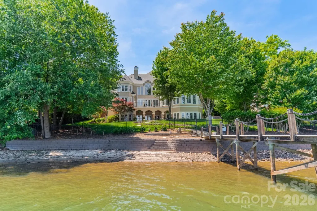 106 Hadley Harbor Court Mooresville NC 28117