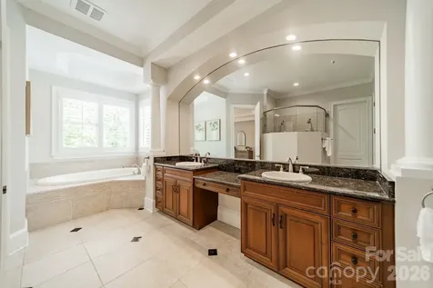 106 Hadley Harbor Court Mooresville NC 28117