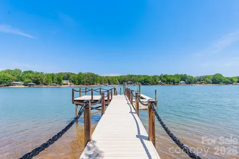 106 Hadley Harbor Court Mooresville NC 28117