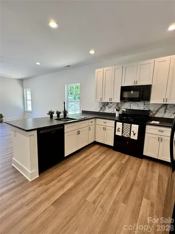 325 N Chapel Street Landis NC 28088