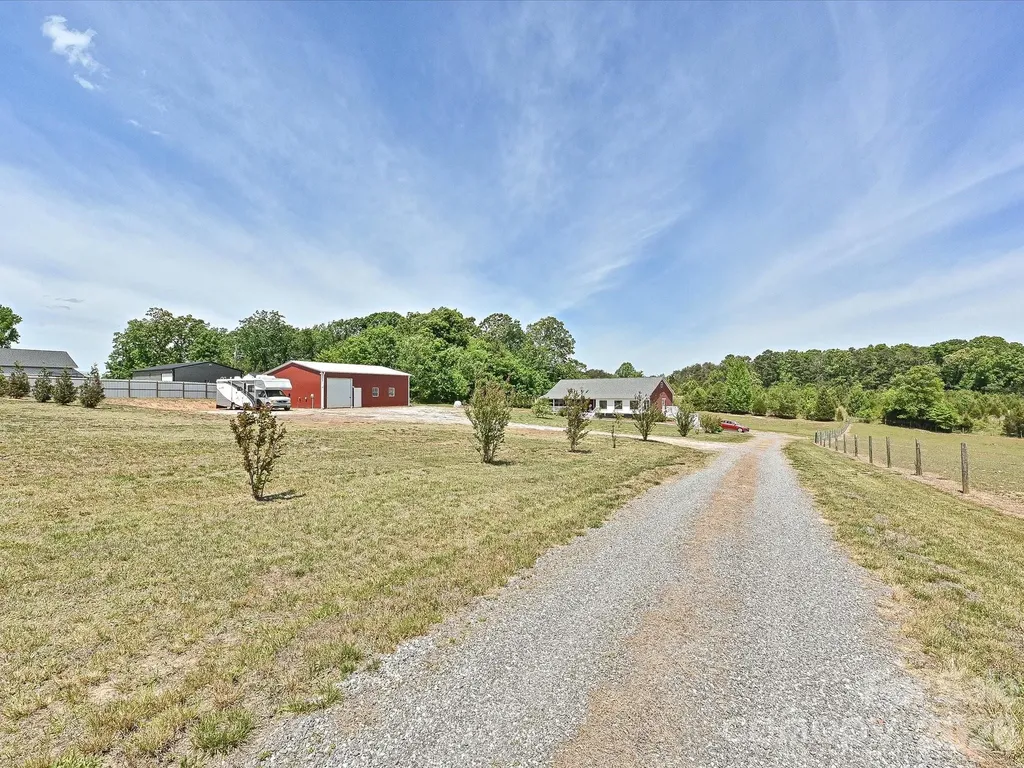 3556 Walling Drive Newton NC 28658