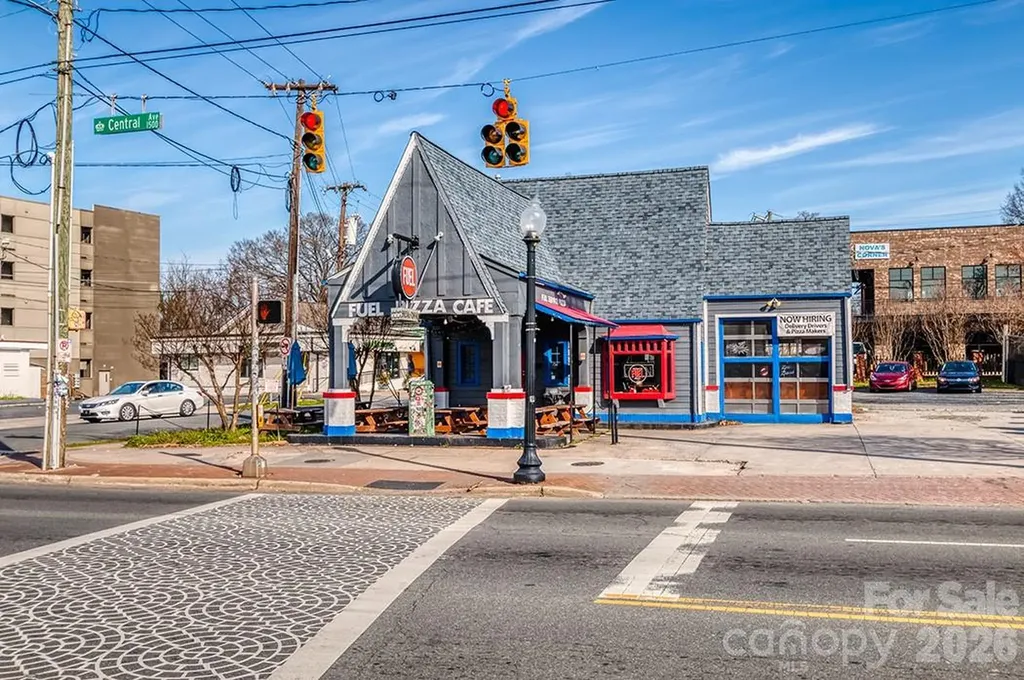 1911 Truman Road Charlotte NC 28205