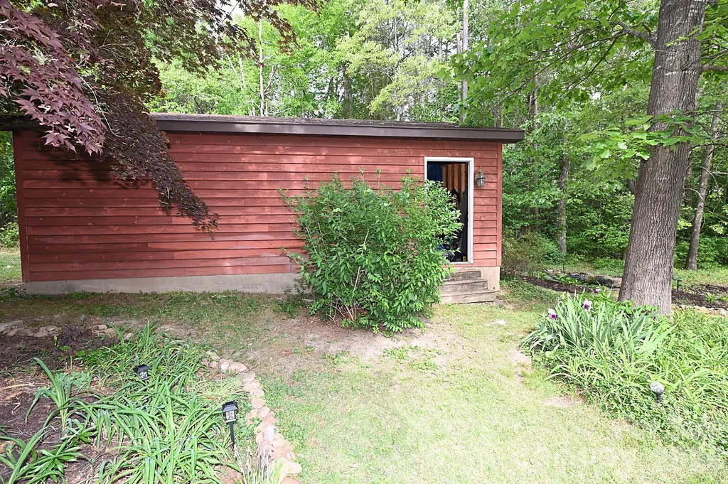 86 King Arthurs Court Hickory NC 28601