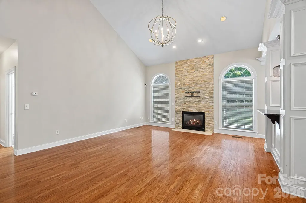 11215 Warfield Avenue Huntersville NC 28078